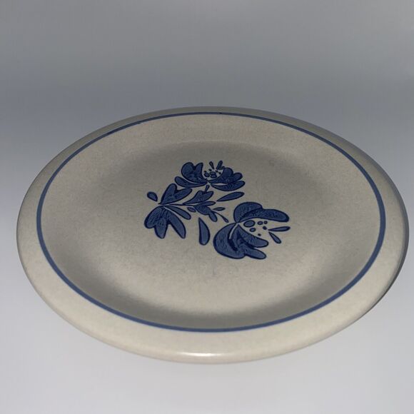 Pfaltzgraff "Yorktowne" 7” Salad/Bread Plate -Replacement piece - Picture 3 of 12